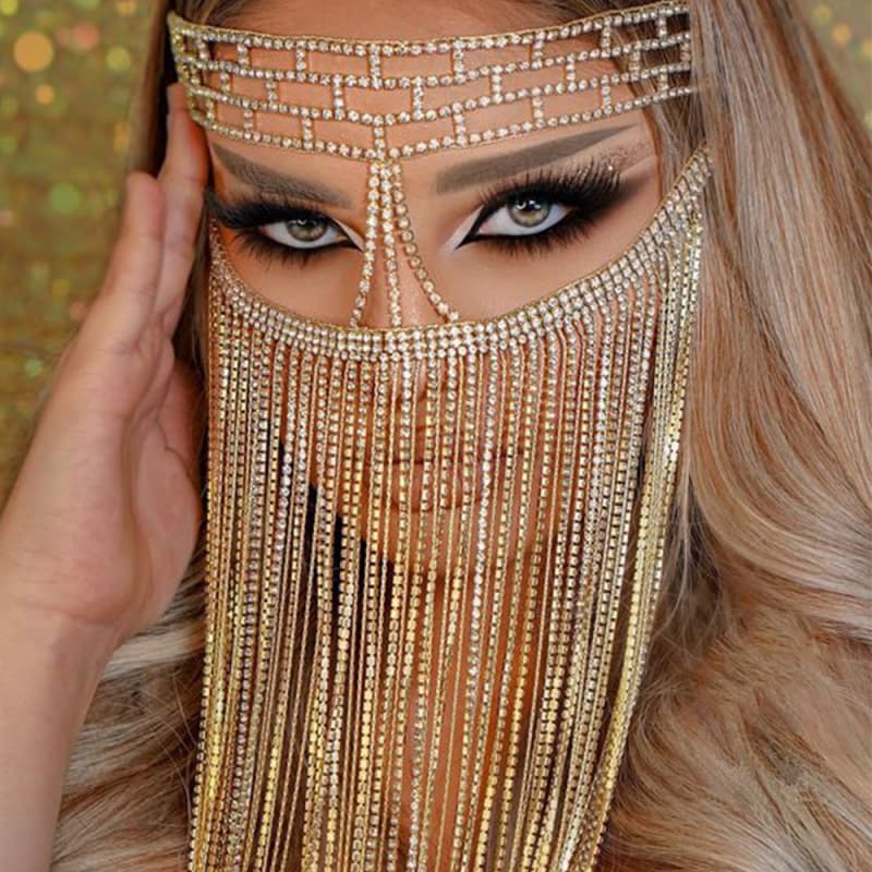 Rhinestone Masquerade Mask with Fringe – Elegant Lace Veil Headdress for Women