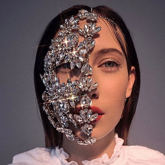 Exaggerated Rhinestone Mask Glamorous Halloween Party Face Accessory