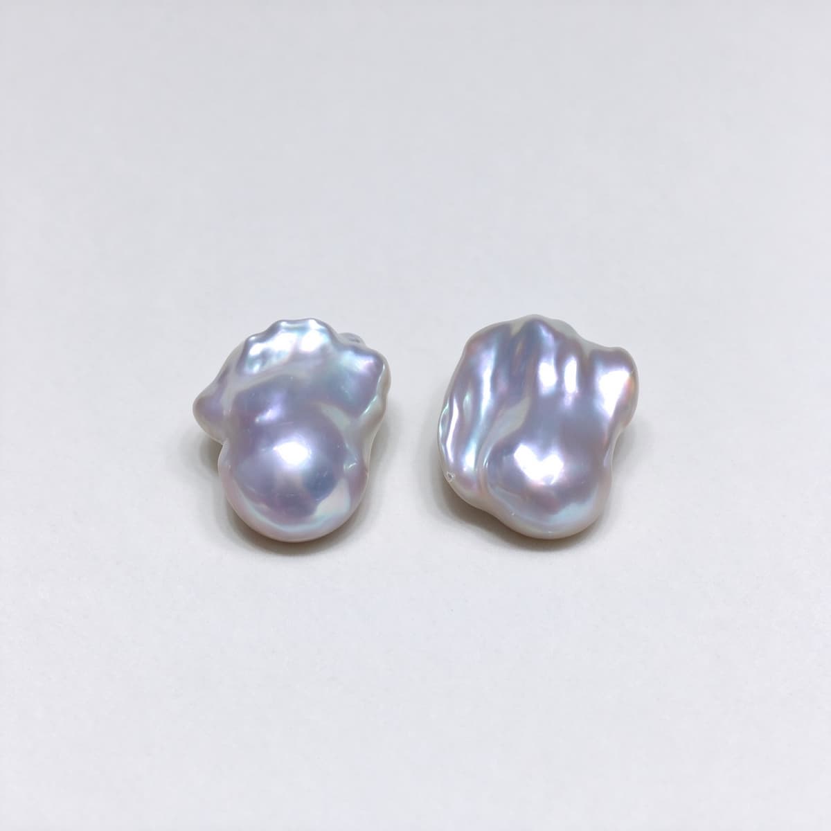 2 pcs Natural Freshwater Baroque Fishtail Pearls – White Loose Pearls