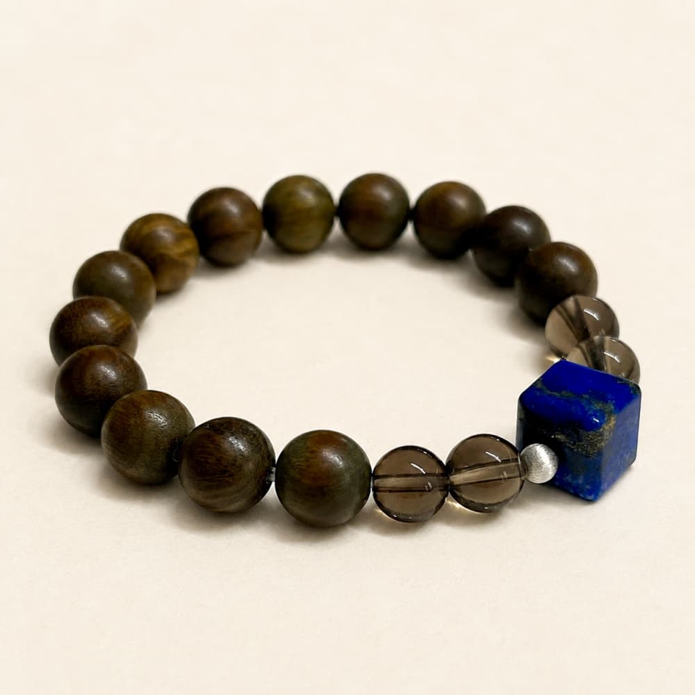 Quiet Ground｜Natural Lapis Lazuli, Smoky Quartz & Green Sandalwood Bracelet