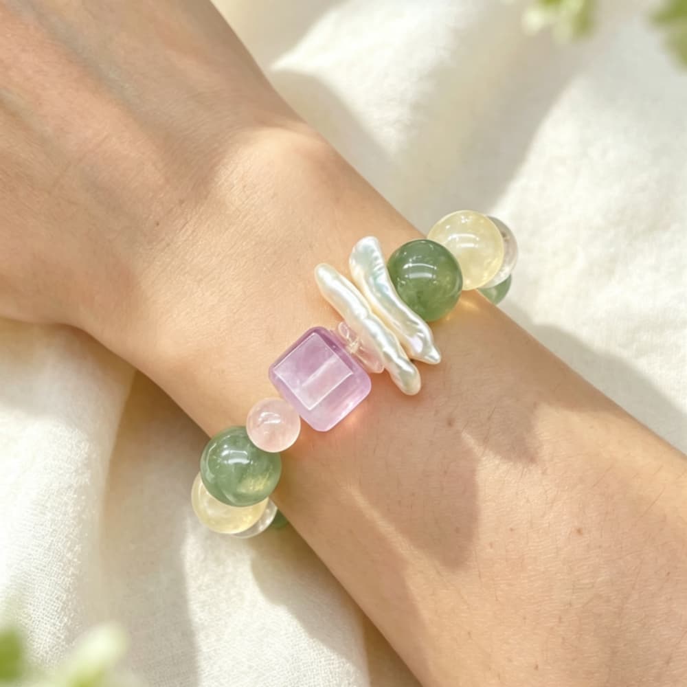Verdant Bloom｜Natural Green Fluorite, Lemon Quartz & Pearl Bracelet
