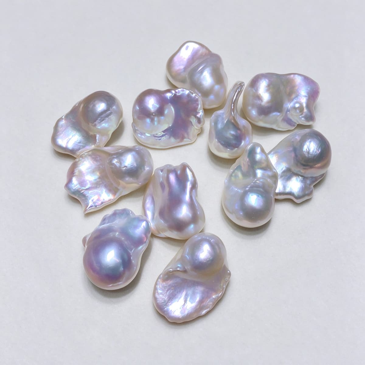 2 pcs Natural Freshwater Baroque Fishtail Pearls – White Loose Pearls
